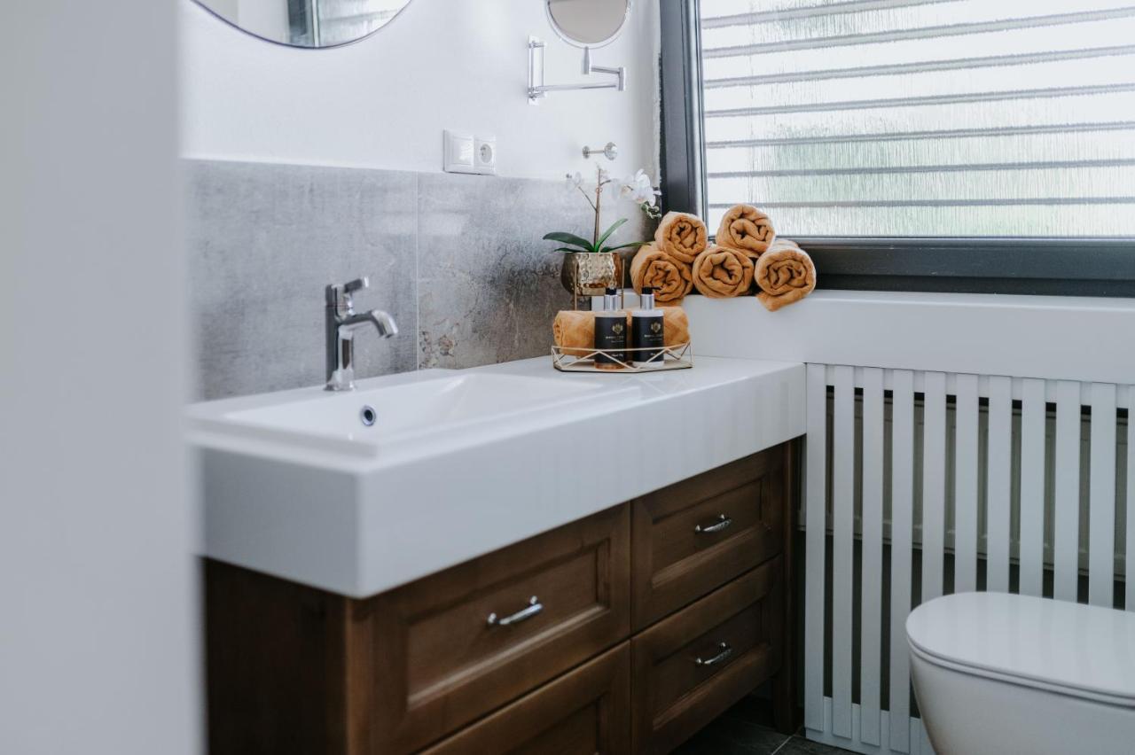 Apartmany Evia Clinic Levice Eksteriør billede